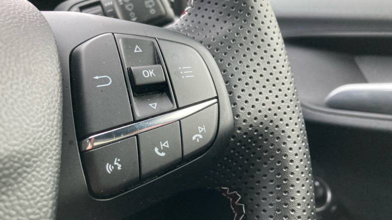 Ford Puma 1.0 EcoBoost Hybrid mHEV Vivid Ruby Edition 5dr Petrol Hatchback